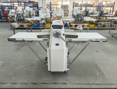 Máy Cán Bột Luxury LSK520