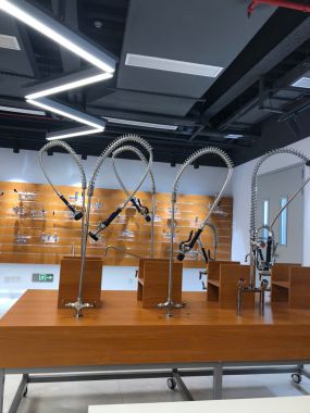 5PR-2S12-H: Vòi phun tráng Equip (có vòi phụ)