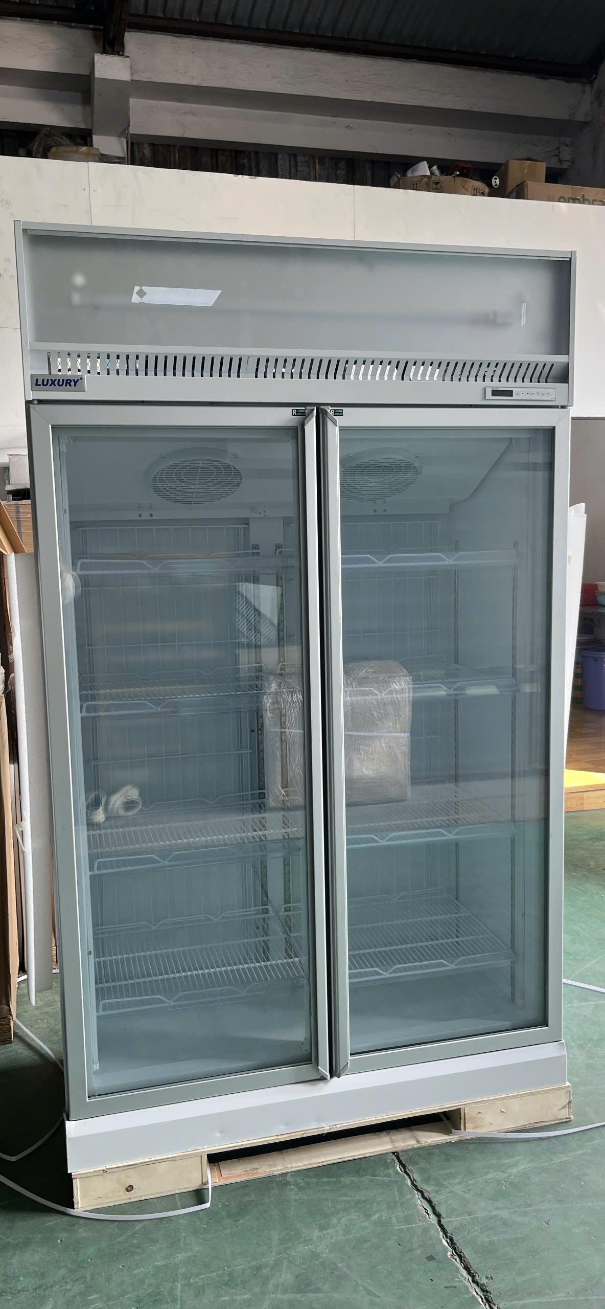 LUX-2DDC: TỦ MÁT 2 CÁNH KÍNH LUXURY