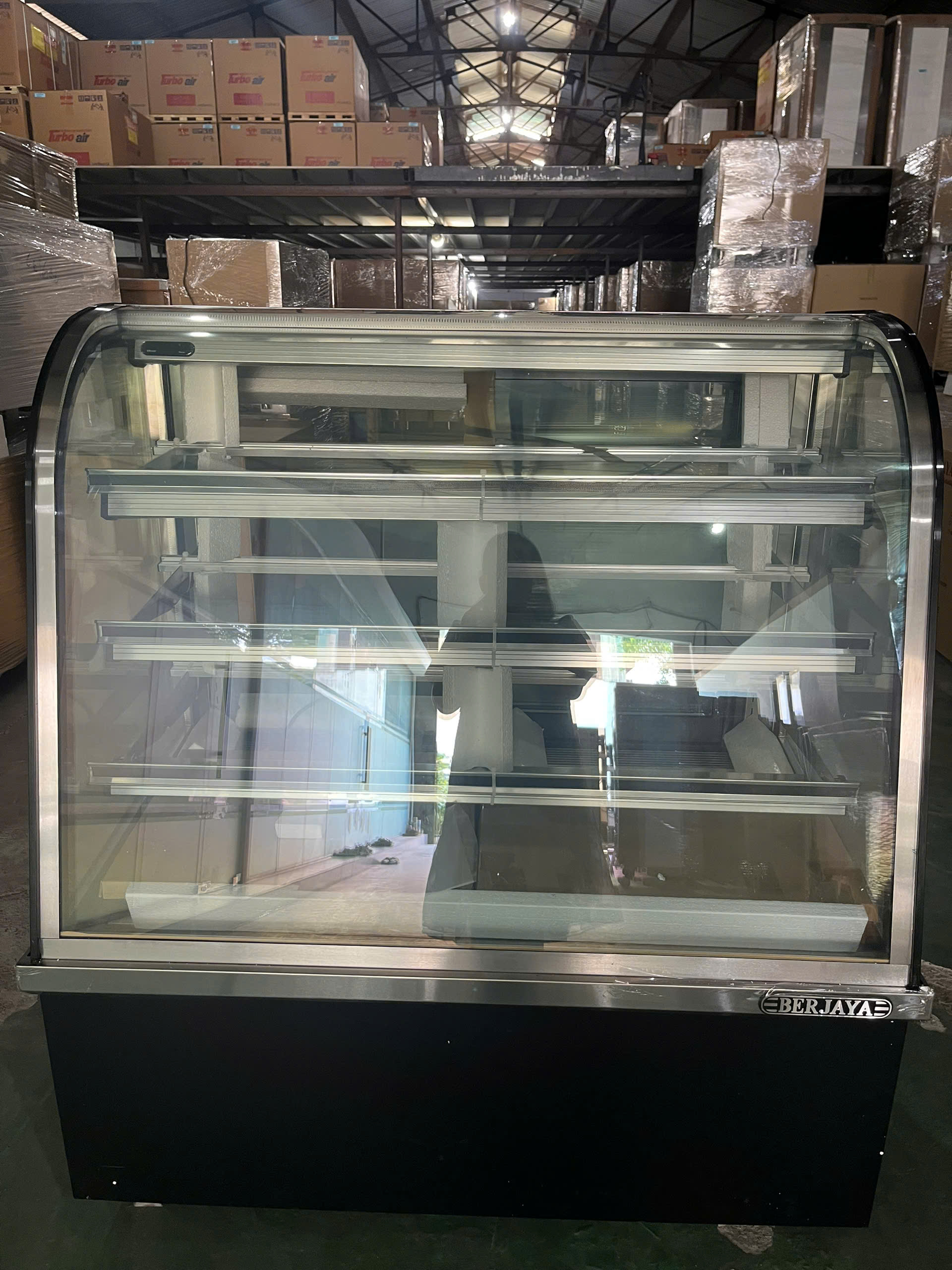 Tủ trưng bày kính cong 1.2m Berjaya CCS12SB13-3FB